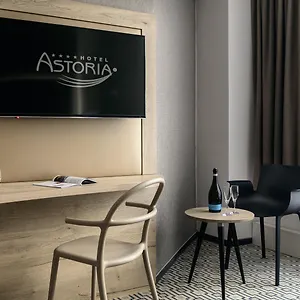 Astoria 4* Prague